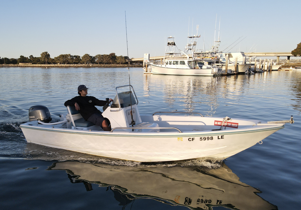 17′ Triumph Center Console Rental | Action Sports Rentals, San